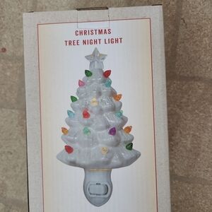 Christmas Tree Night Light with Multicolor Bulbs